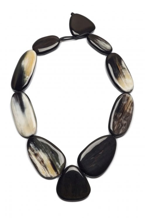 Large Pebble Shaped Necklace Black/natural
