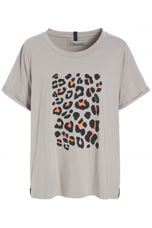 Leo Print Tee Sand