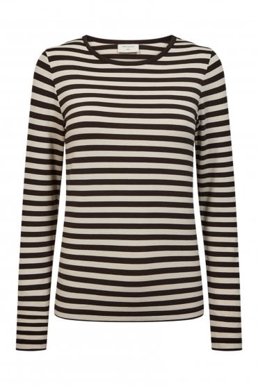 Liana Tee Mole/moonbeam