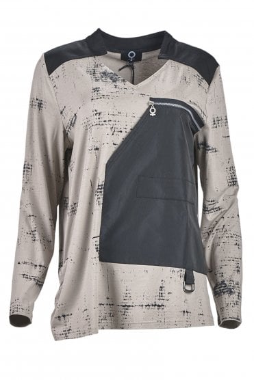 Print V-neck Top Sand