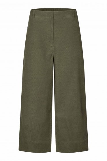 Pylenna Trouser Beetle