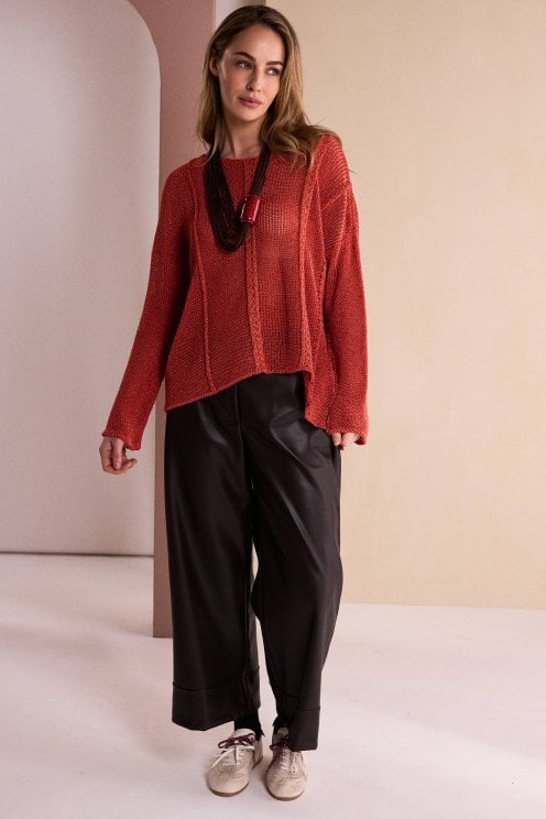 Round Neck Knit With Cut Away Hem Tigerlily