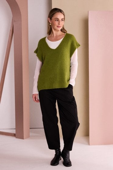 Soft Pull Up Trouser With Side Pocket 