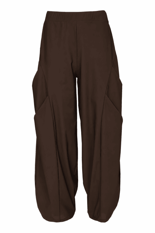 Trouser With Tuck Detail Choko